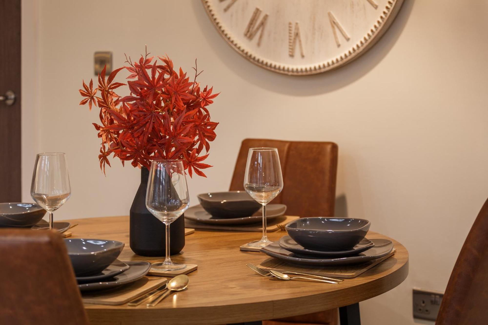 Modern And Cozy Two-Bed Apartment In Bradford Bradford  Extérieur photo